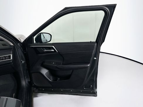 Used 2024 Mitsubishi Outlander SE image 33