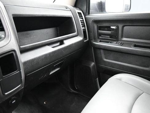 Used 2022 RAM 1500 Tradesman w/ Chrome Appearance Group AWD/4WD image 18