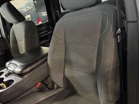 Used 2025 RAM 2500 Big Horn AWD/4WD image 45
