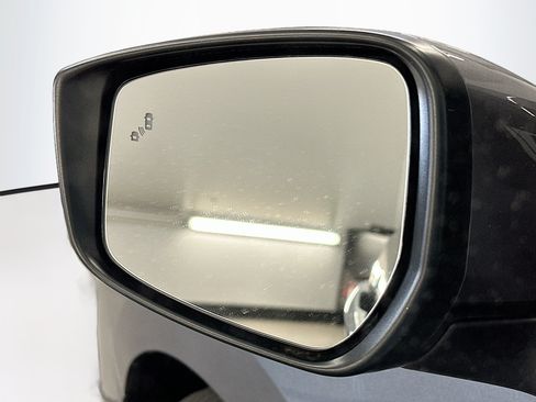 Used 2025 Nissan Leaf S FWD image 16