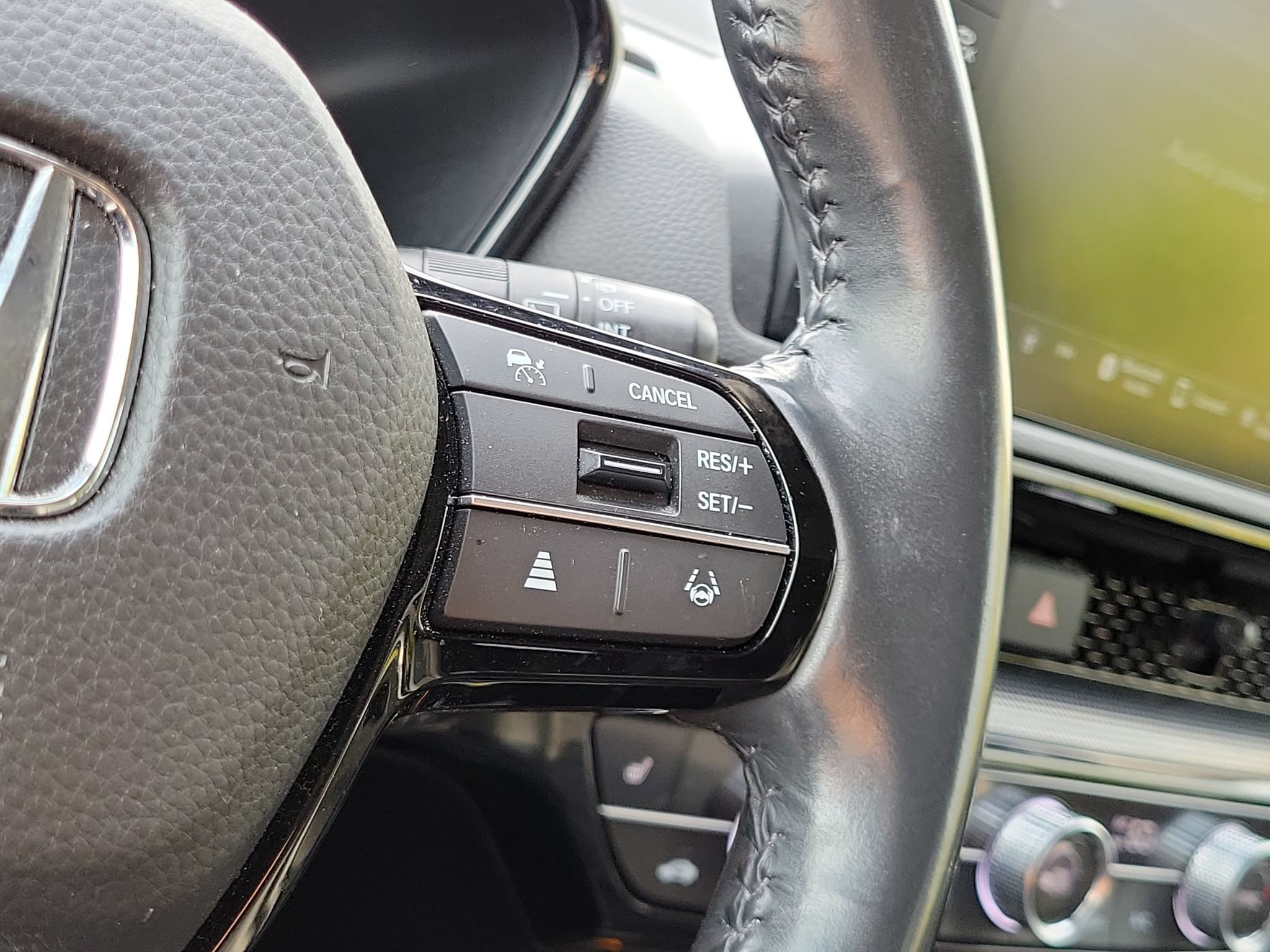Used 2024 Honda CR-V EX-L image 13