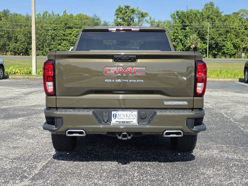 Used 2023 GMC Sierra 1500 Elevation w/ X31 Off-Road Package AWD/4WD image 6