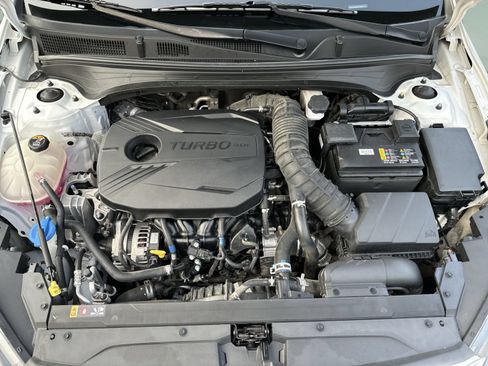 Used 2023 Kia Forte GT FWD image 17