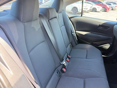 Used 2023 Toyota Corolla LE w/ Carpet Mat Package (TMS) FWD image 22