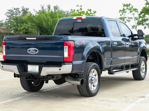 Used 2017 Ford F250 Lariat AWD/4WD image 10