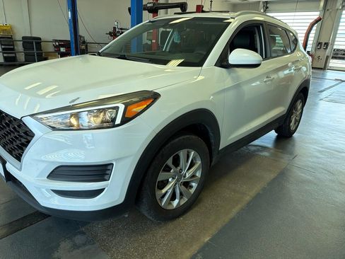 Used 2019 Hyundai Tucson Value w/ Cargo Package AWD/4WD image 4