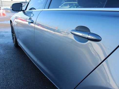 Used 2013 Jaguar XJ AWD image 44