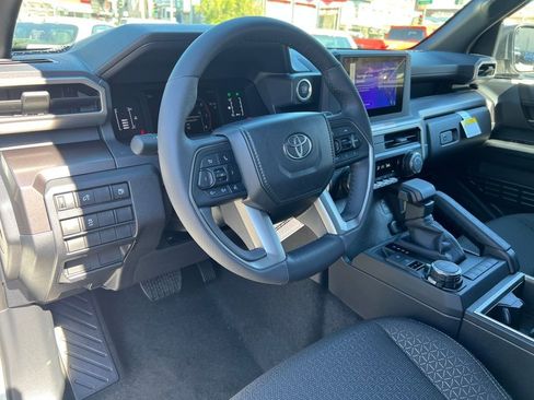 New 2026 Toyota 4Runner SR5 image 9