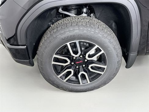 New 2026 GMC Sierra 1500 AT4 w/ AT4 Premium Package image 27