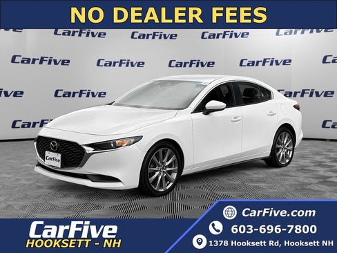Used 2020 MAZDA MAZDA3 Sedan w/ Select Package FWD image 1