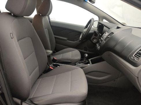 Used 2017 Kia Forte LX image 21