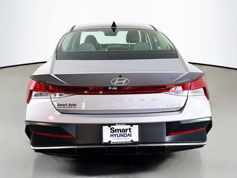 New 2026 Hyundai Elantra Limited image 6