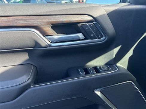 Certified 2023 GMC Sierra 1500 SLT image 23