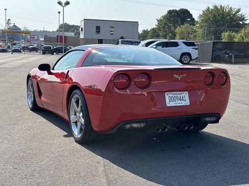 Used 2007 Chevrolet Corvette Coupe w/ Preferred Equipment Group image 17