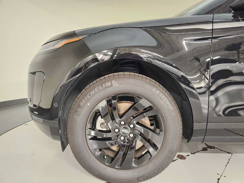 Used 2026 Land Rover Range Rover Evoque S AWD/4WD image 11