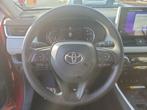 Used 2024 Toyota RAV4 XLE image 29