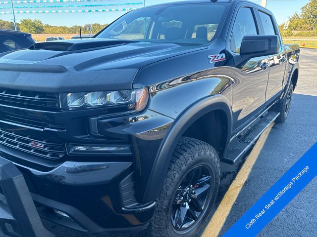 Used 2021 Chevrolet Silverado 1500 LT Trail Boss AWD/4WD image 3