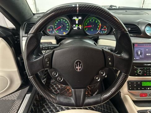 Used 2015 Maserati GranTurismo Sport RWD image 14