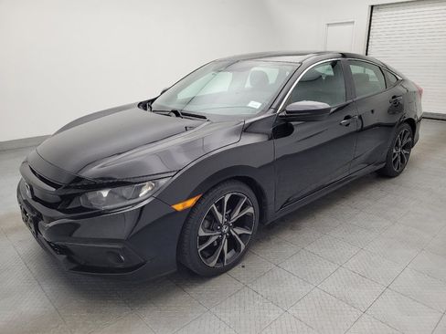 Used 2019 Honda Civic Sport image 2