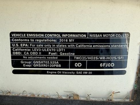 Used 2016 Nissan Rogue S FWD image 24