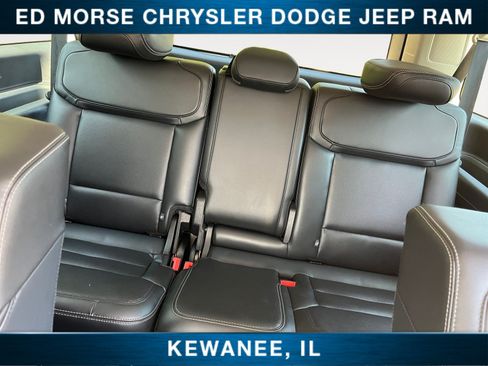 Used 2025 Ford Expedition Max Platinum AWD/4WD image 13