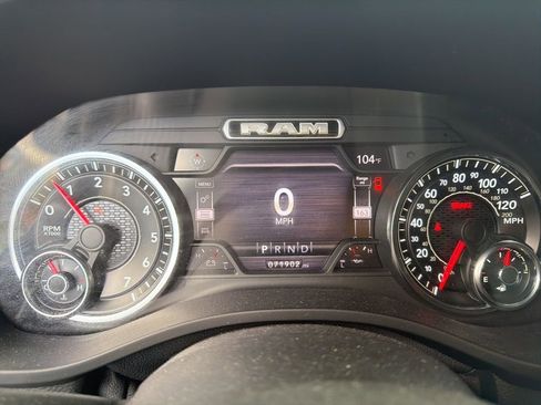 Used 2020 RAM 1500 Laramie w/ Sport Appearance Package image 13