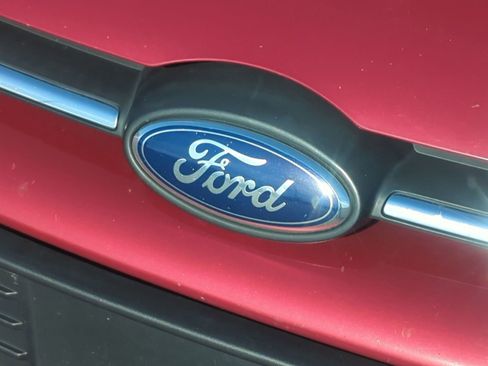 Used 2013 Ford Focus SE image 12