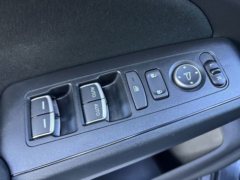 Used 2023 Honda Civic Sport image 24