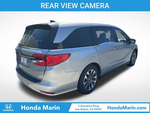 Used 2024 Honda Odyssey EX-L image 4