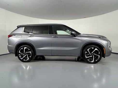 Used 2022 Mitsubishi Outlander SEL AWD/4WD image 8