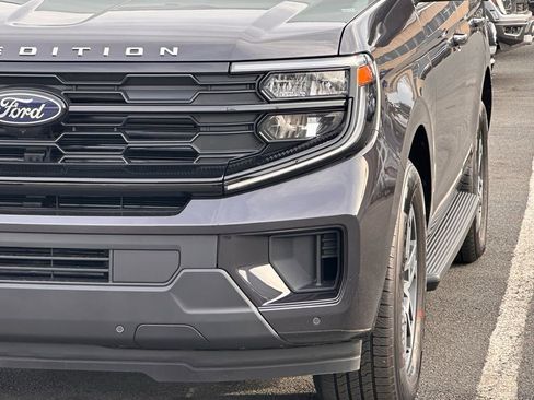 New 2026 Ford Expedition Active image 44