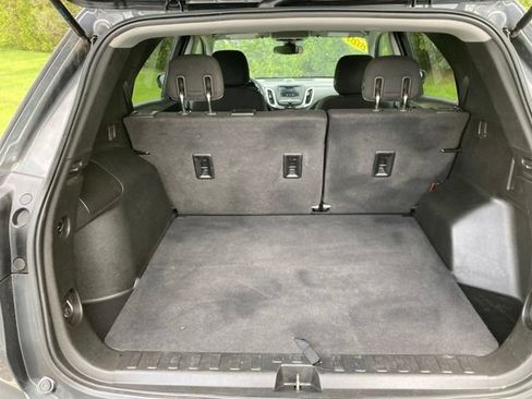 Used 2020 Chevrolet Equinox LT FWD image 24