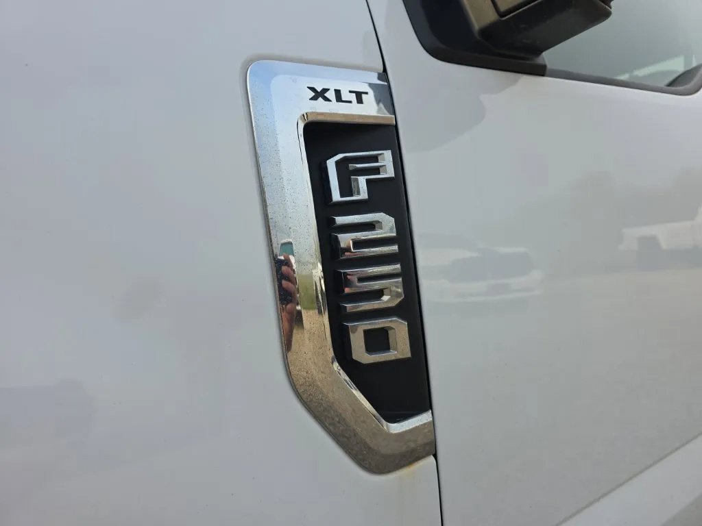 Used 2020 Ford F250 XLT w/ XLT Value Package AWD/4WD image 11