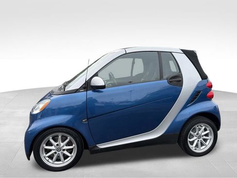 Used 2009 smart fortwo passion image 4