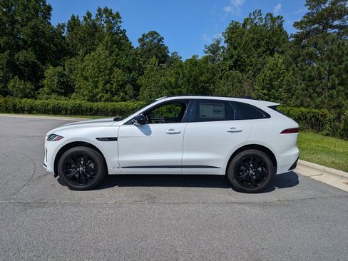 New 2026 Jaguar F-PACE R-Dynamic S image 8