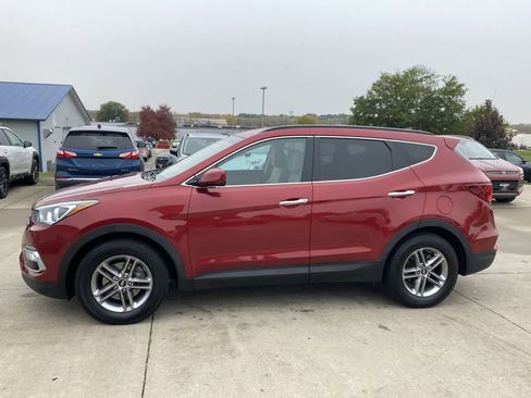 Used 2017 Hyundai Santa Fe Sport image 3