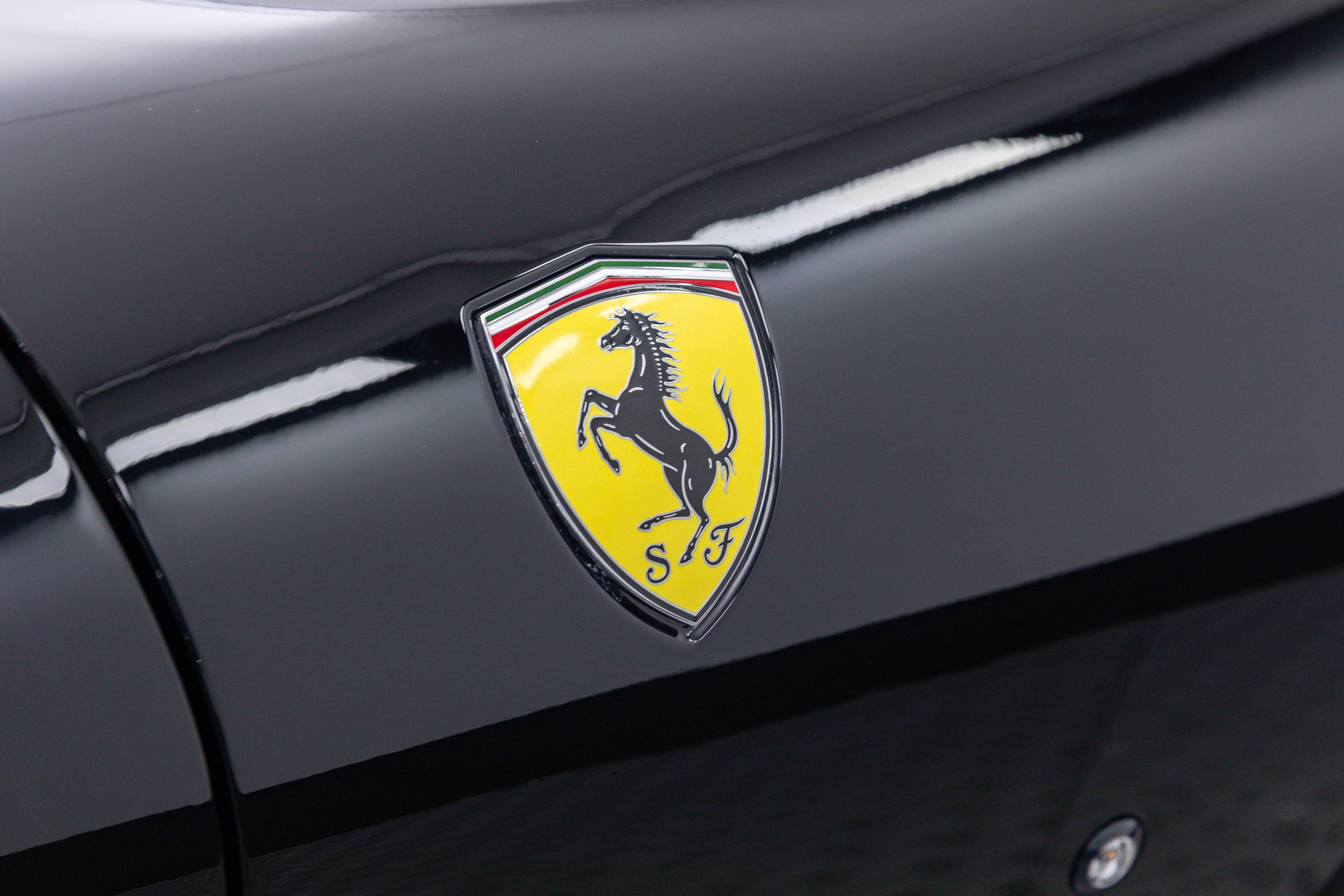 Certified 2026 Ferrari Roma Spider RWD image 39