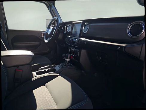 Used 2022 Jeep Wrangler Unlimited Rubicon 4xe w/ Cold Weather Group image 29