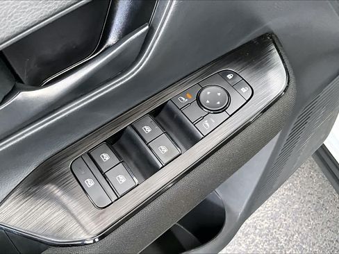 New 2026 Nissan Kicks S FWD image 19