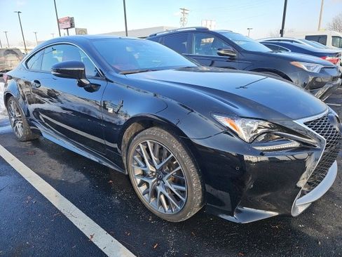Used 2018 Lexus RC 300 AWD image 2