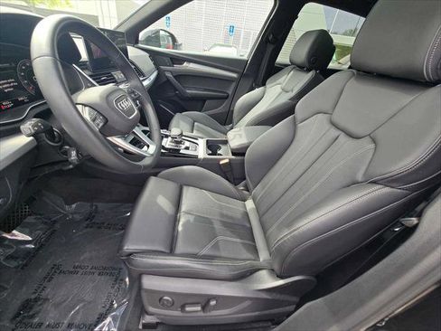 Certified 2025 Audi Q5 2.0T Premium image 25