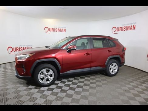 Used 2021 Toyota RAV4 XLE w/ Convenience Package image 6