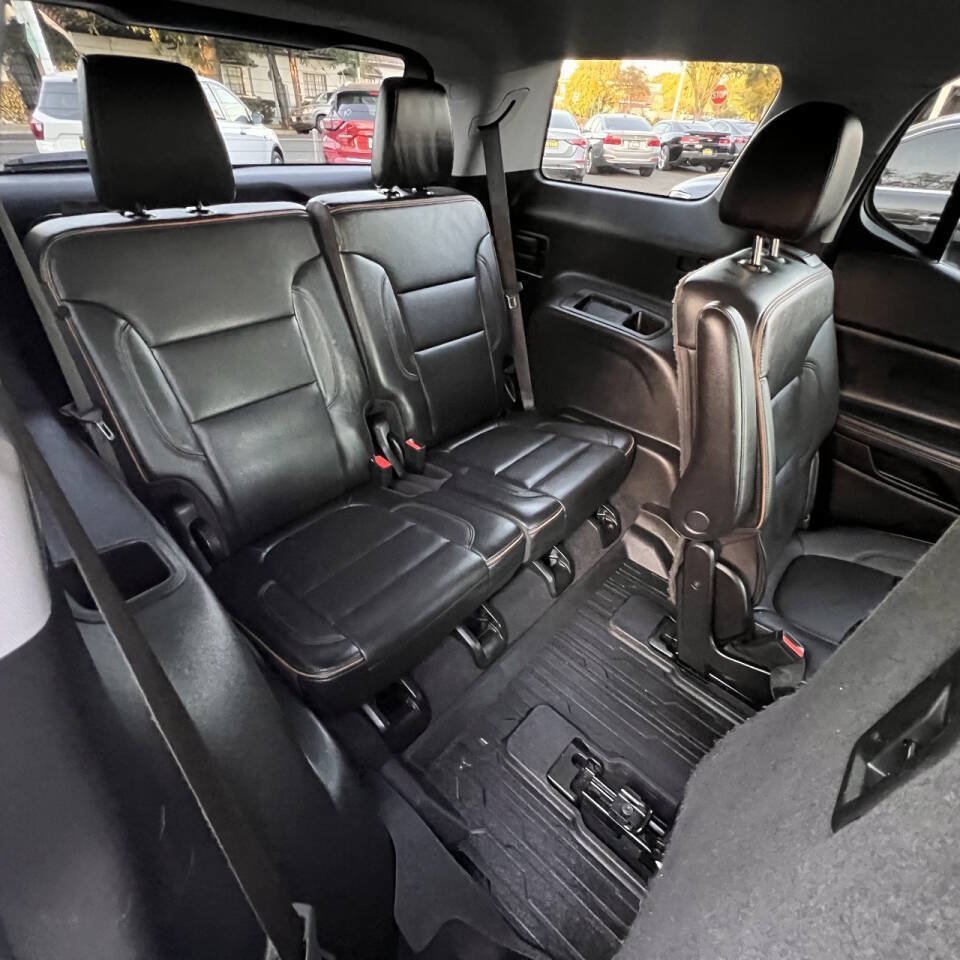 Used 2022 GMC Acadia AT4 AWD/4WD image 14