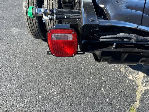 New 2026 RAM 3500 Tradesman w/ Chrome Appearance Group A image 18