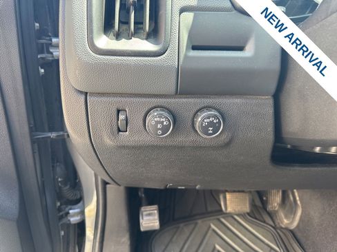 Used 2020 Chevrolet Colorado Z71 AWD/4WD image 19