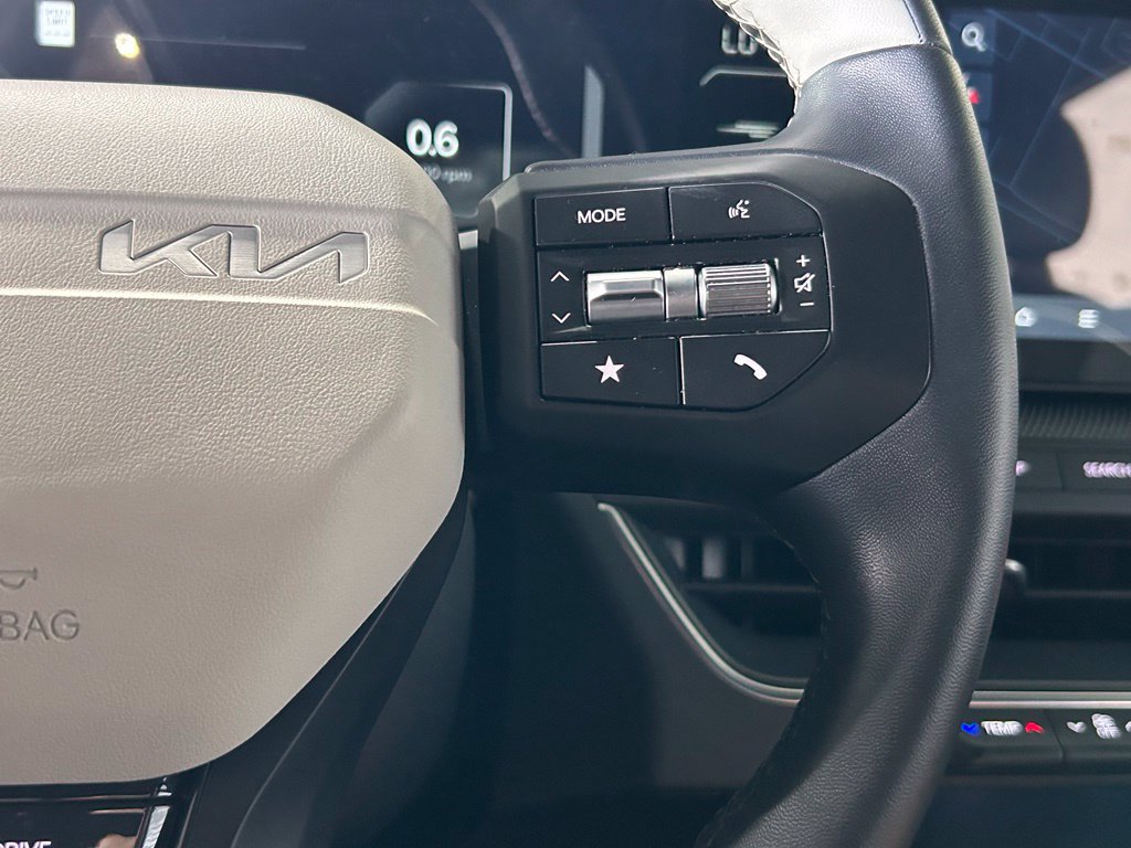 Used 2025 Kia K4 GT-Line w/ GT-Line Sunroof Package FWD image 35