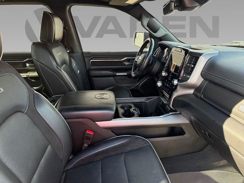 Used 2023 RAM 1500 Laramie image 9