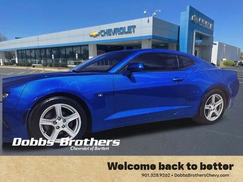 Used 2017 Chevrolet Camaro LT image 21