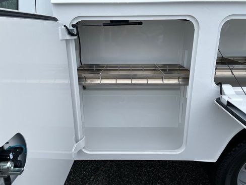 New 2025 Ford F350 XL w/ XL Chrome Package image 23