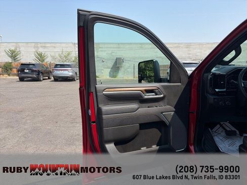 Used 2026 Chevrolet Silverado 3500 High Country w/ High Country Premium Package AWD/4WD image 22